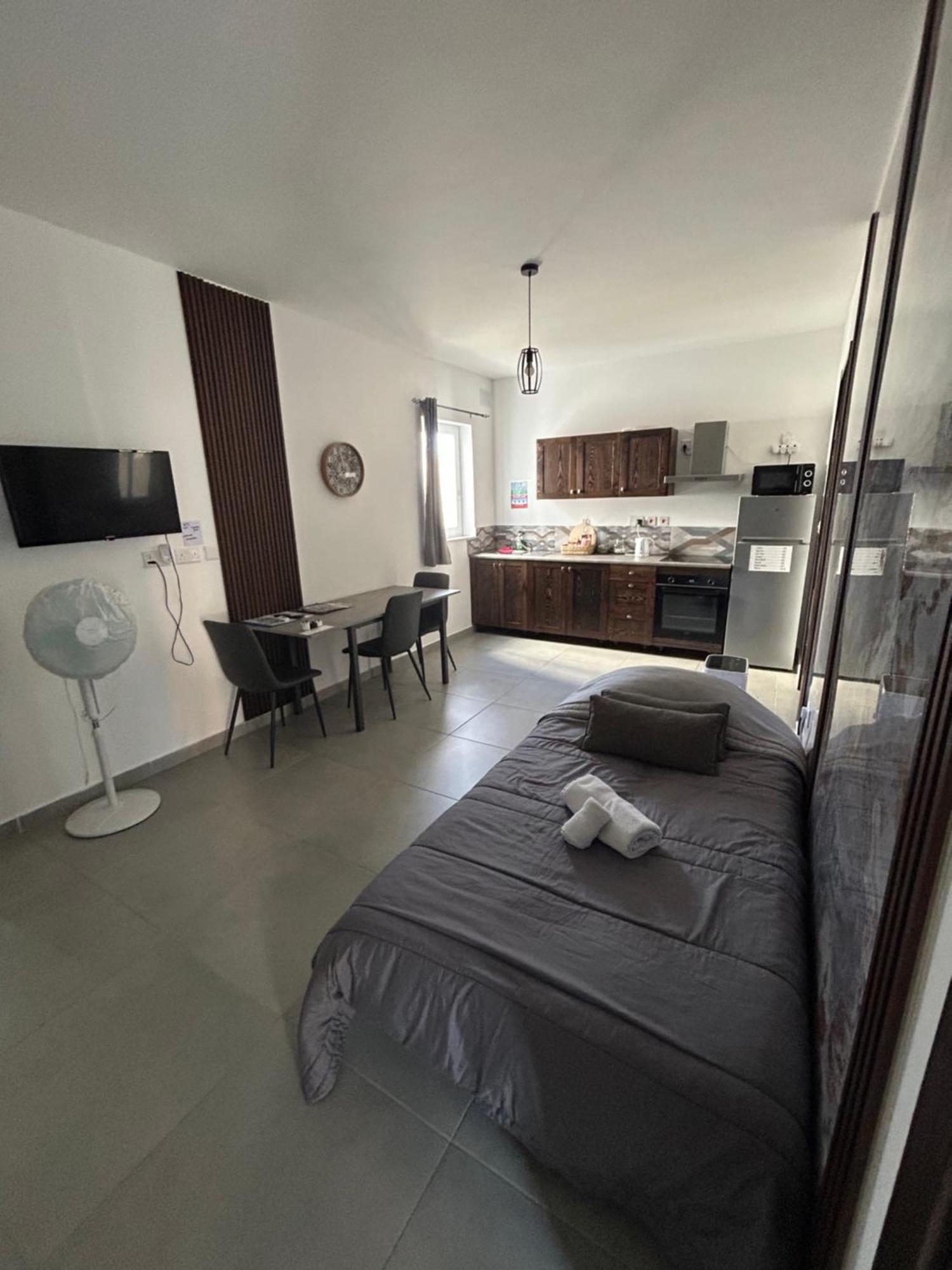 St Gaetan Accomodation 6B Hamrun 외부 사진